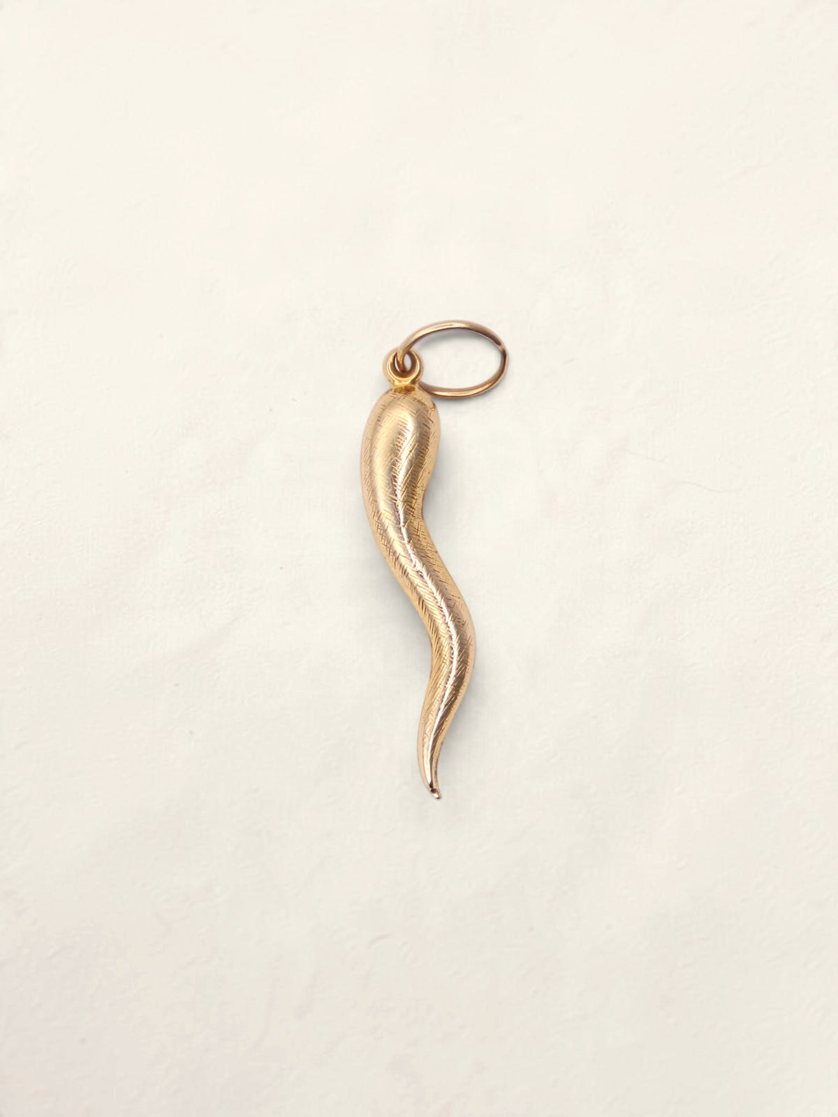 14K Yellow Gold Italian Horn Pendant