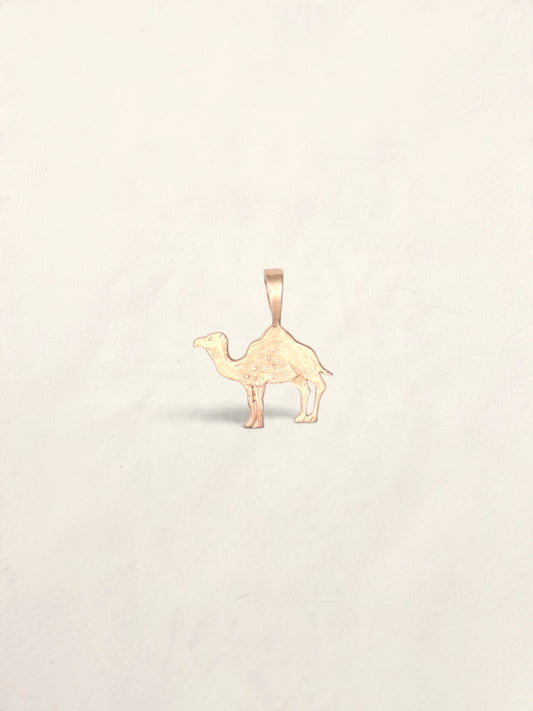 14k Camel Pendant