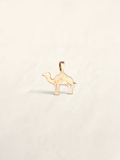 14k Camel Pendant
