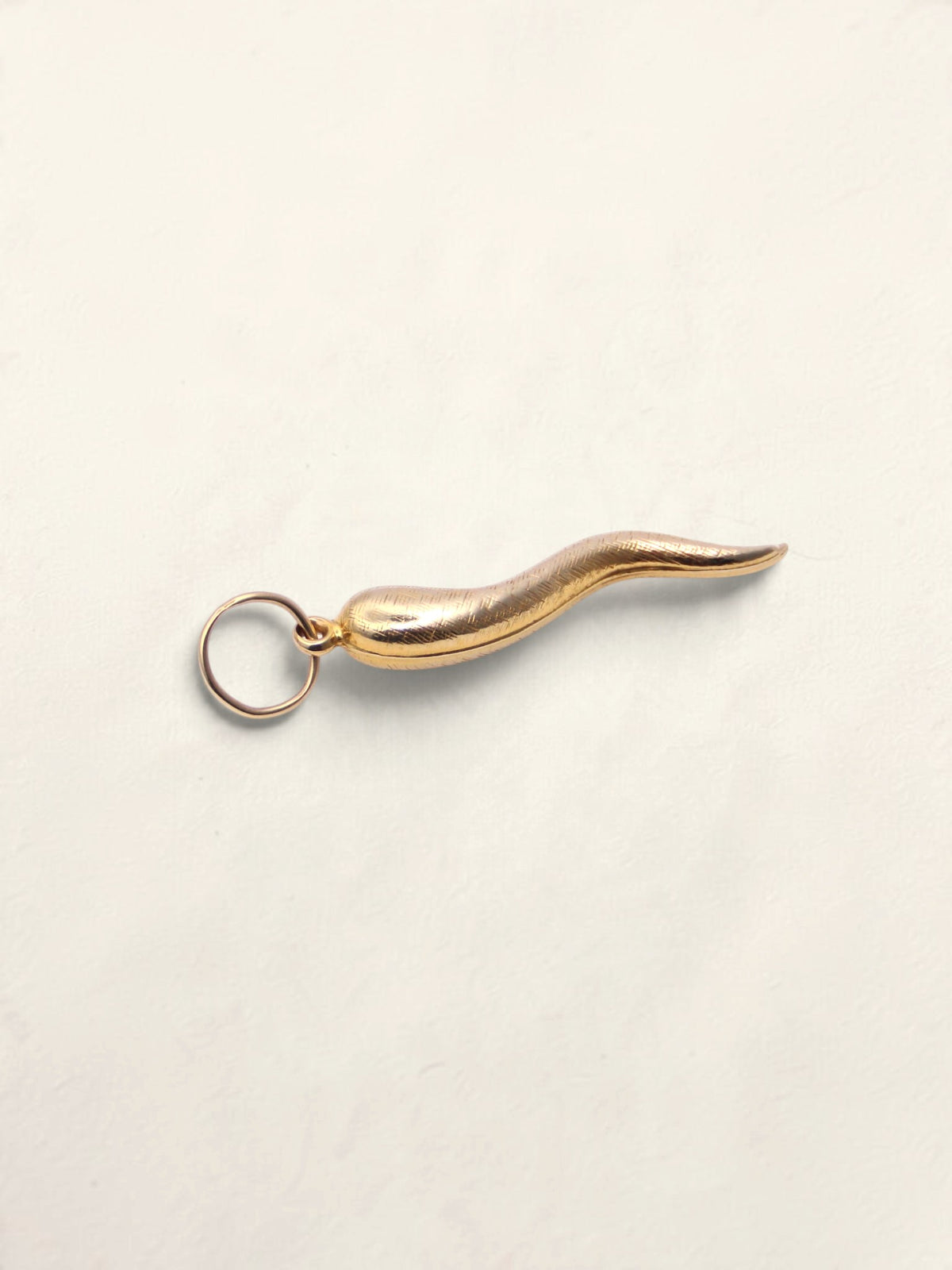 14K Yellow Gold Italian Horn Pendant