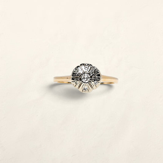 14K Yellow Gold Vintage Diamond Ring