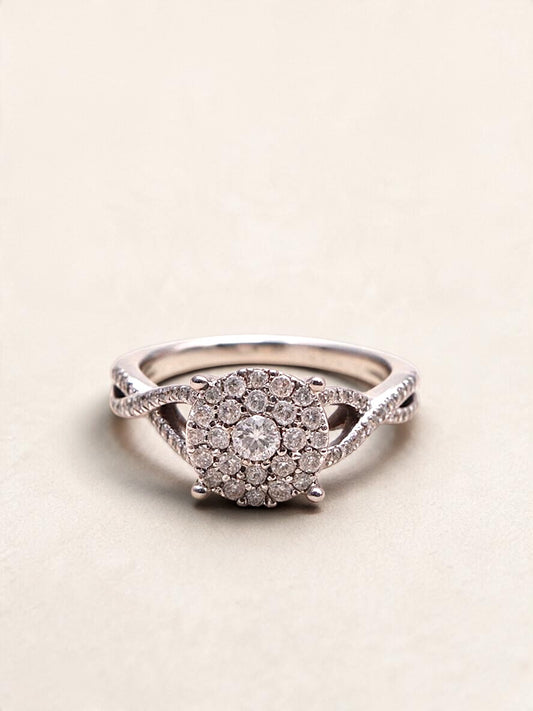 10k WG Round Diamond Cluster Ring