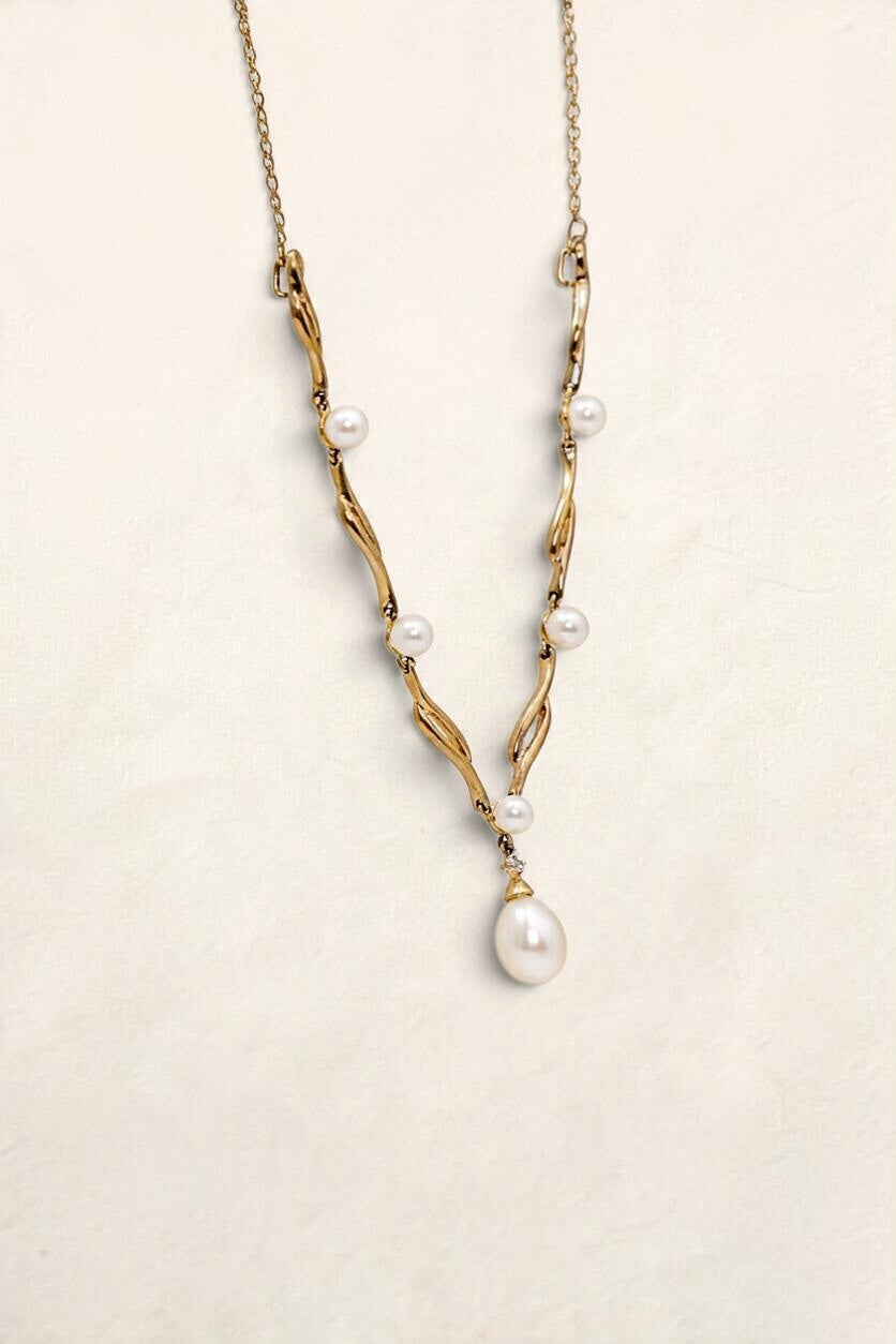 10K Yellow Gold Pearl Diamond Necklace