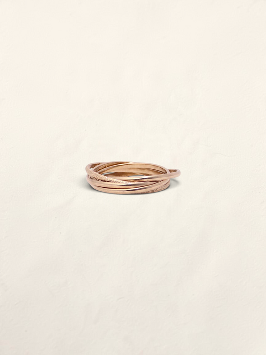 Zafrah 10k yellow gold multilink ring featuring a textured finish on a neutral background