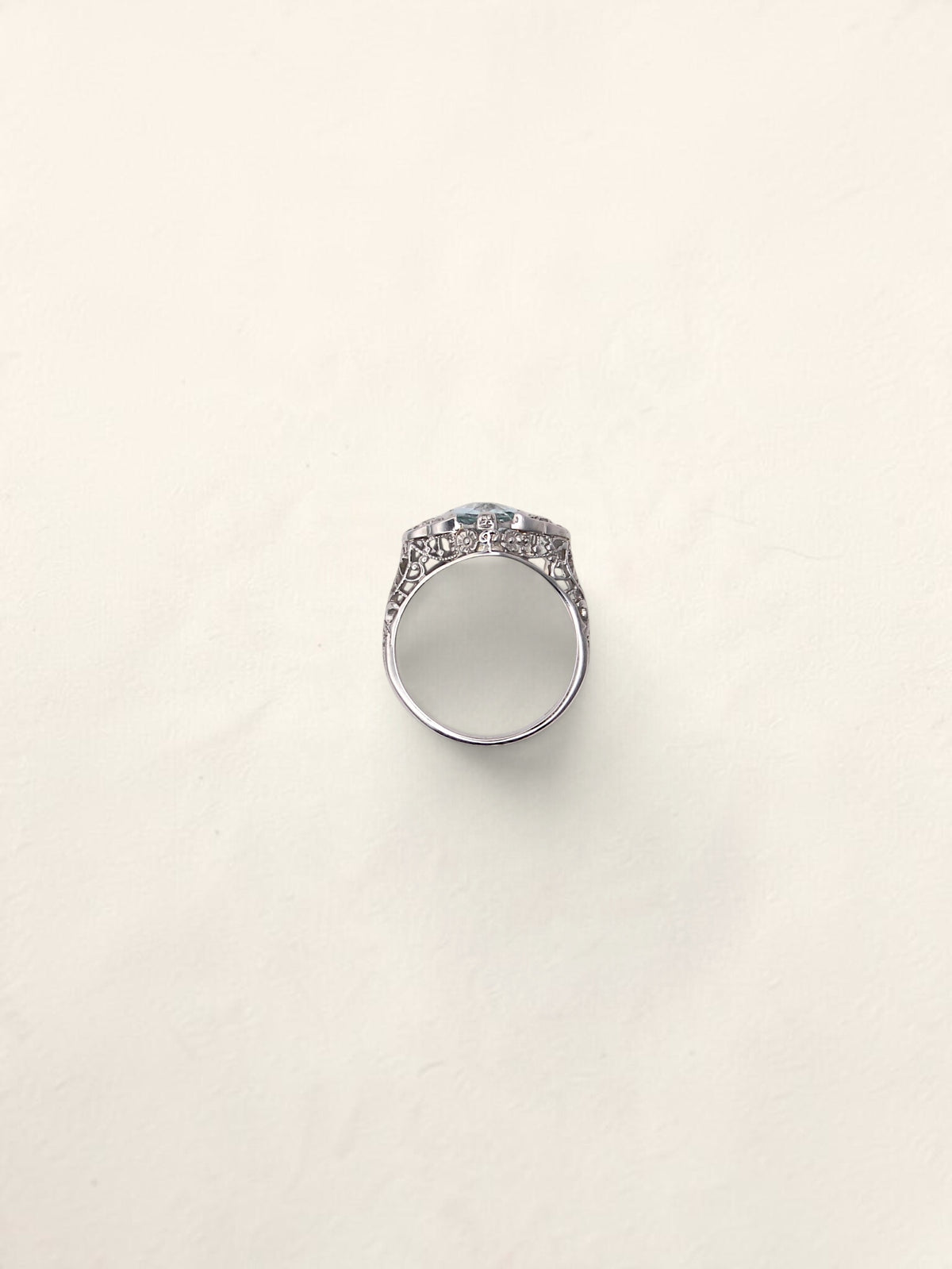 18K White Gold Vintage Aquamarine Diamond Ring