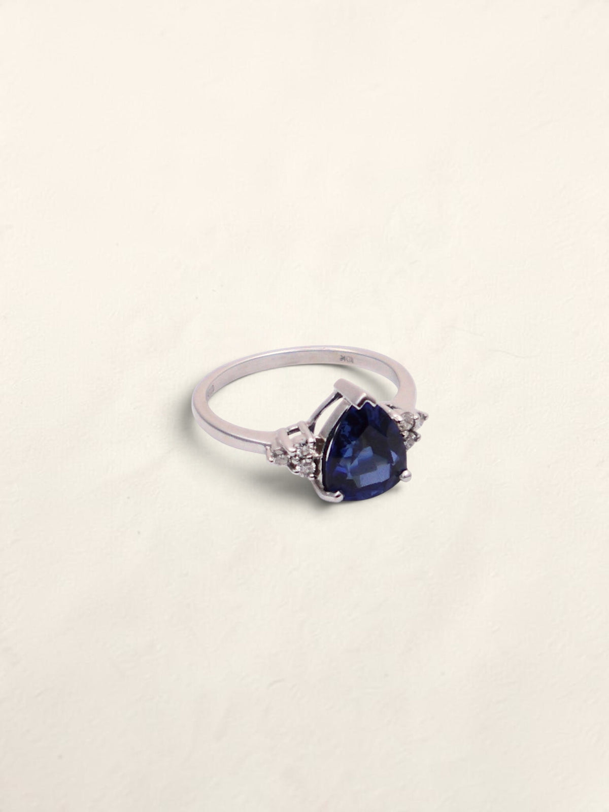10k White Gold Sapphire & Diamond Ring