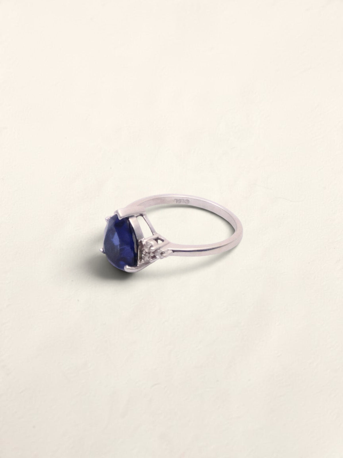 10k White Gold Sapphire & Diamond Ring