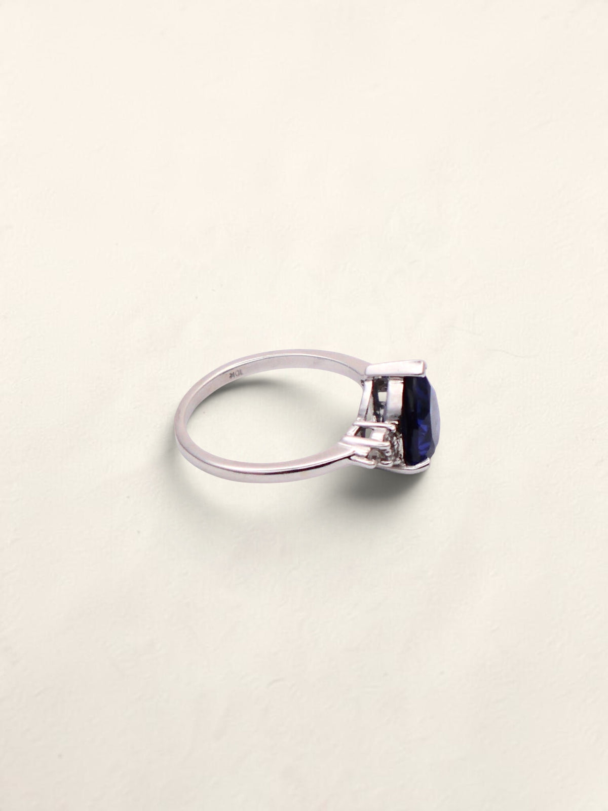 10k White Gold Sapphire & Diamond Ring