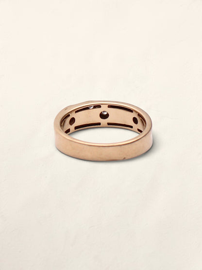 10k Diamond Wedding Band