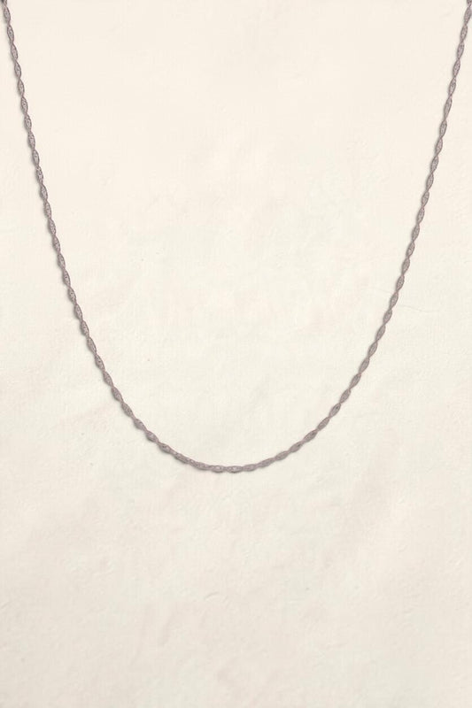 14K White Gold Thin Singapore Necklace