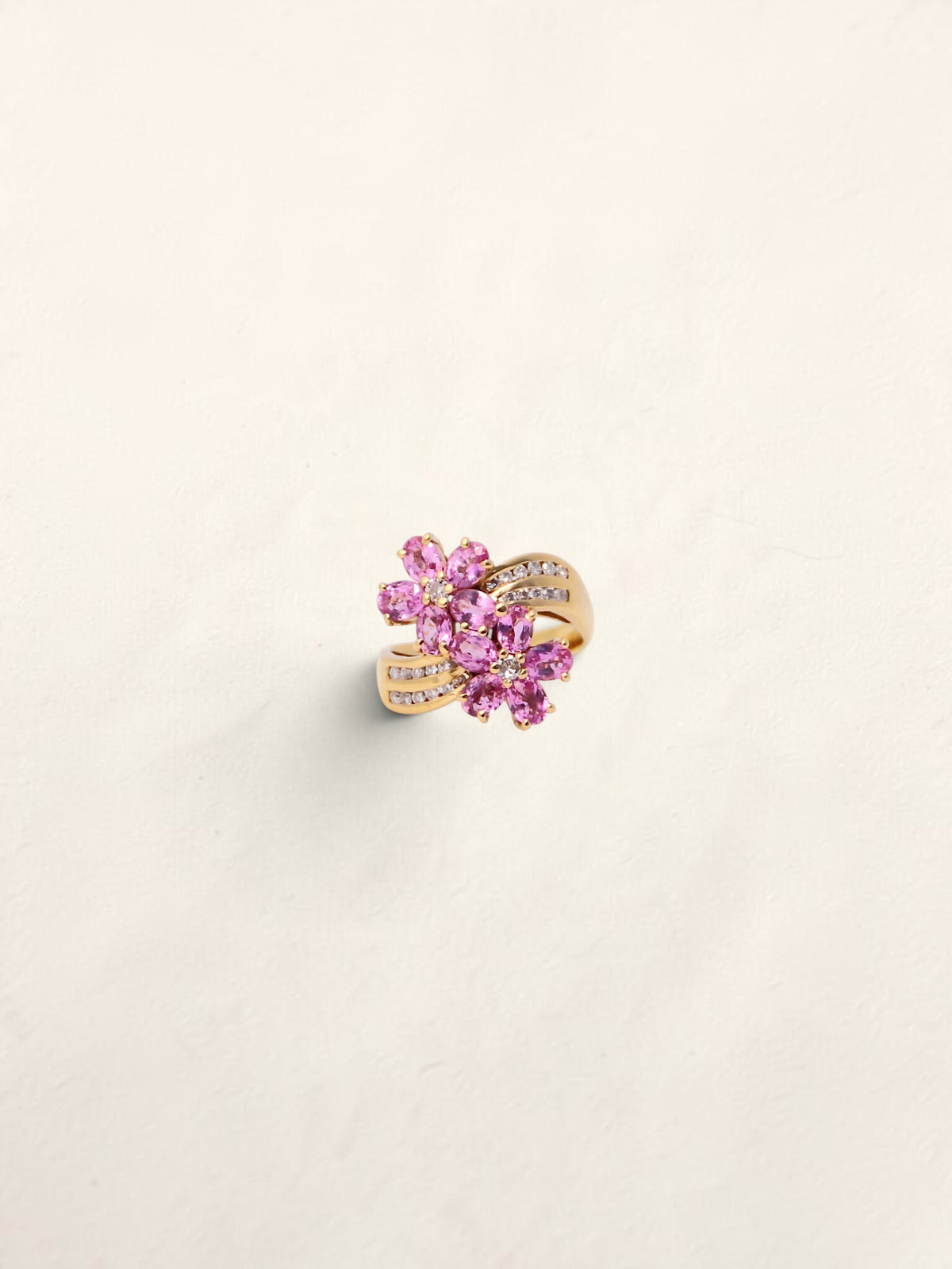 18K Yellow Gold Pink Sapphire Flower Ring with Diamonds