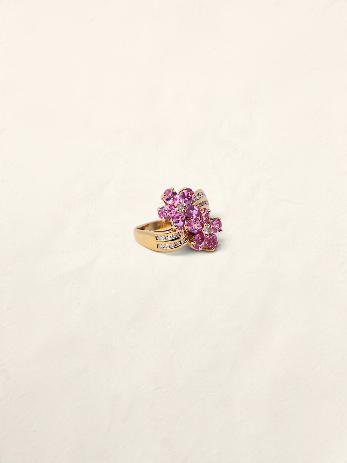 18K Yellow Gold Pink Sapphire Flower Ring with Diamonds