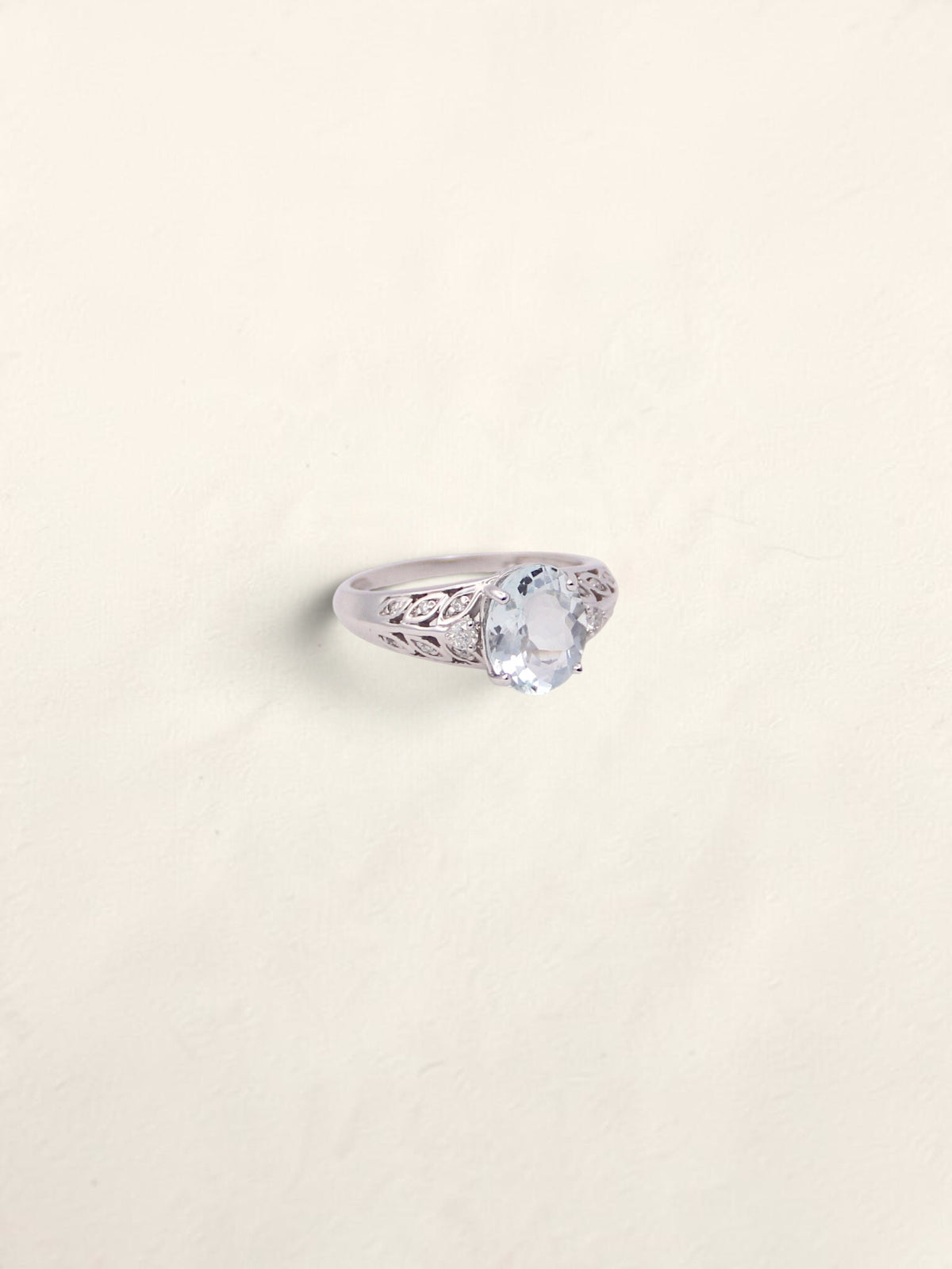 14K White Gold Aquamarine and Diamond Ring