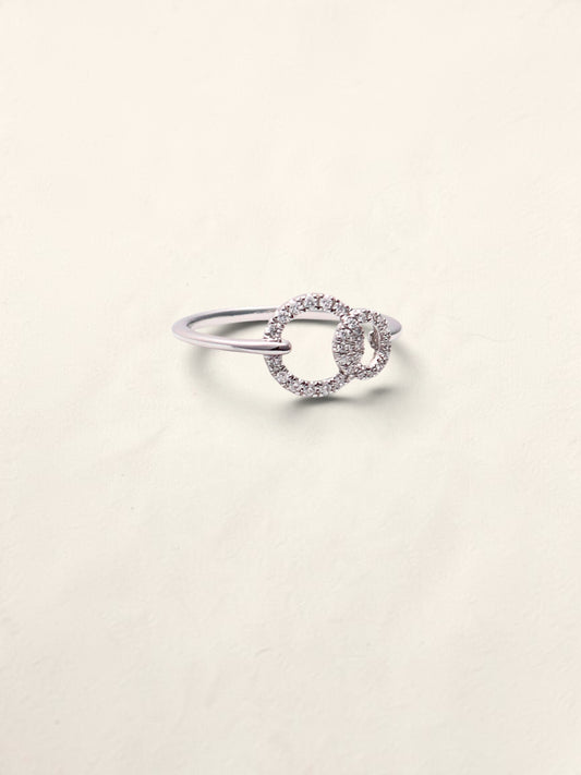 14k WG Diamond Circle Ring