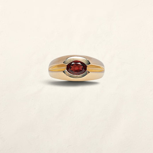 10K Gold Ring with Oval Garnet