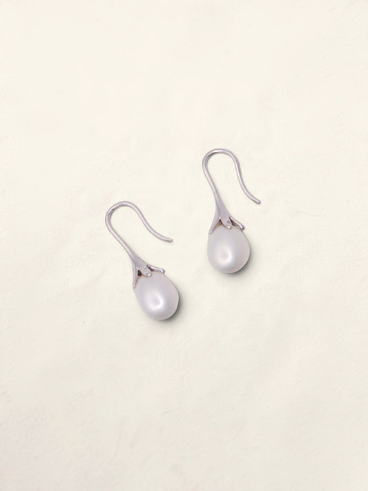 14K White Gold Cultured Pearl Drop Earrings