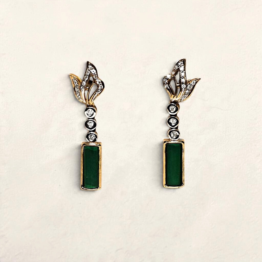 18K Yellow Gold Green Earrings with Diamonds