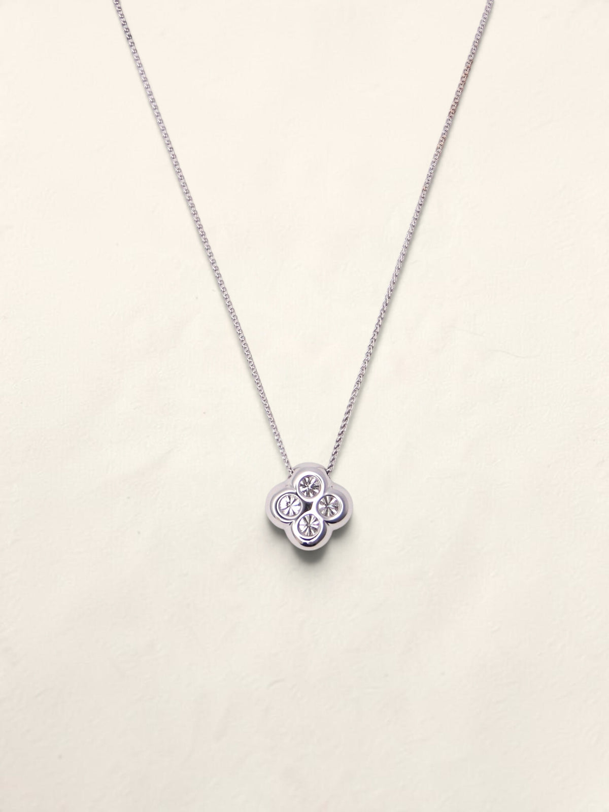 18K White Gold Diamond Clover Pendant Necklace