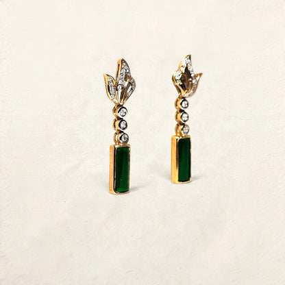 18K Yellow Gold Green Earrings with Diamonds