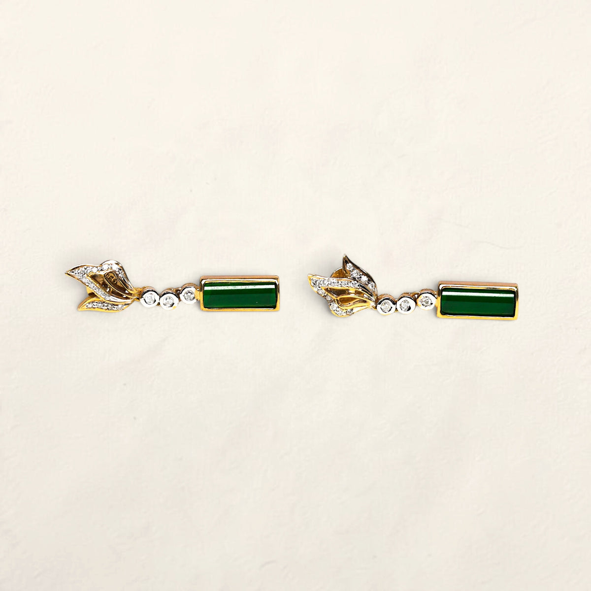18K Yellow Gold Green Earrings with Diamonds
