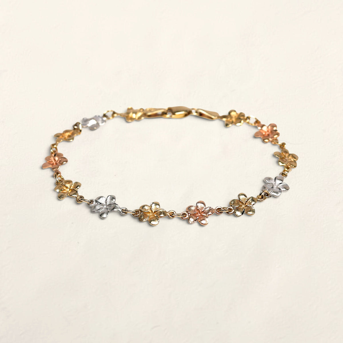 14K Tri-Tone Flower Bracelet