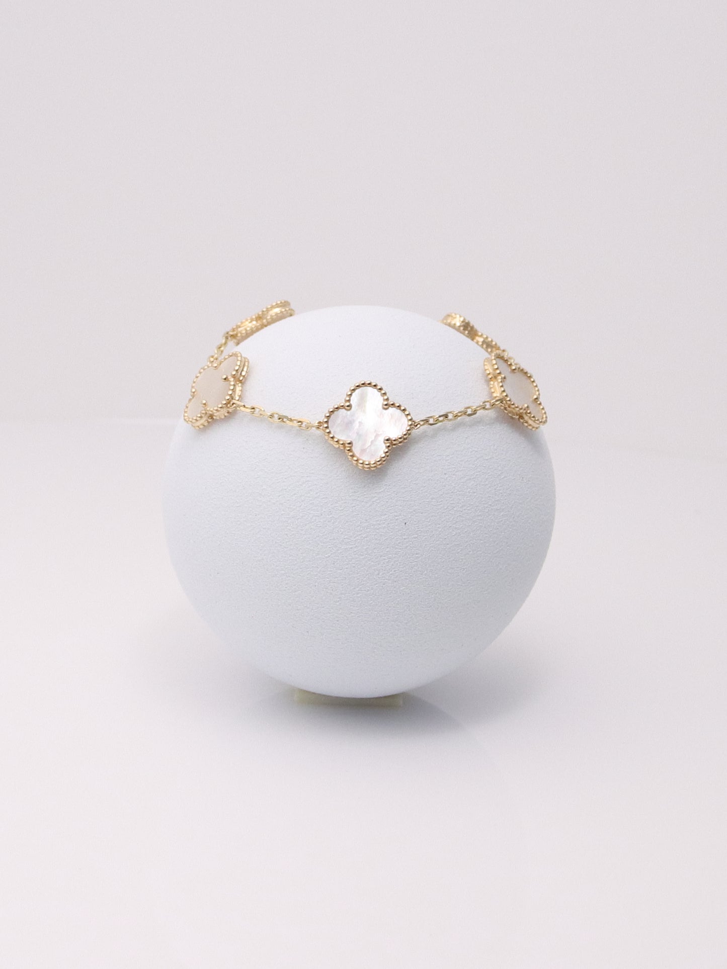 14k Yellow Gold Clover Mother of Pearl Bracelet