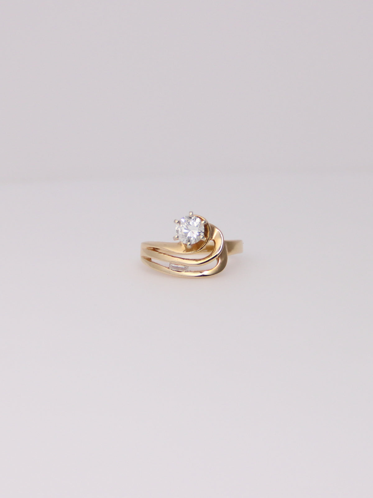 14K Gold Ring with Round and Emerald Diamonds