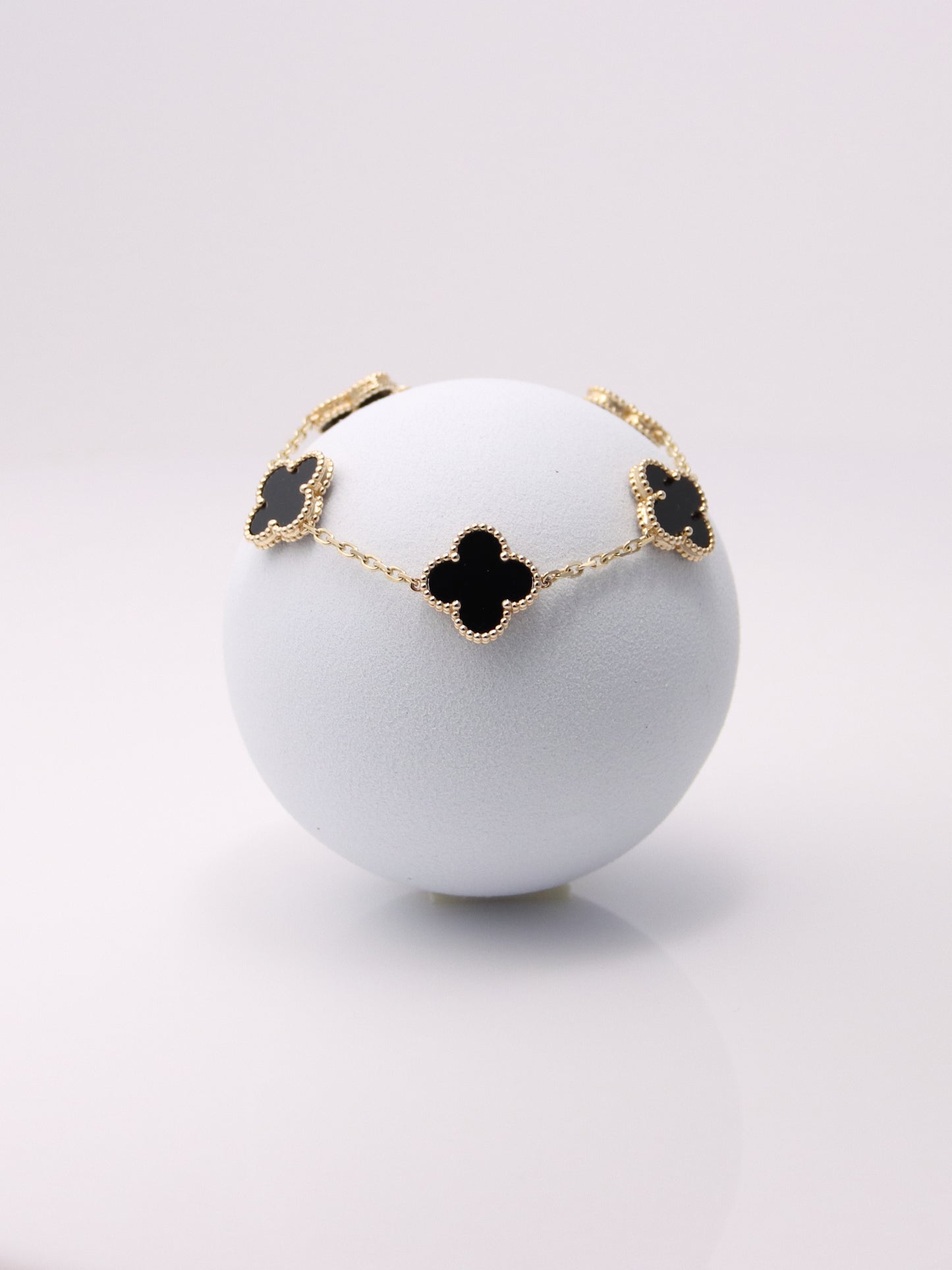 14k Yellow Gold 5 Clover Onyx Bracelet