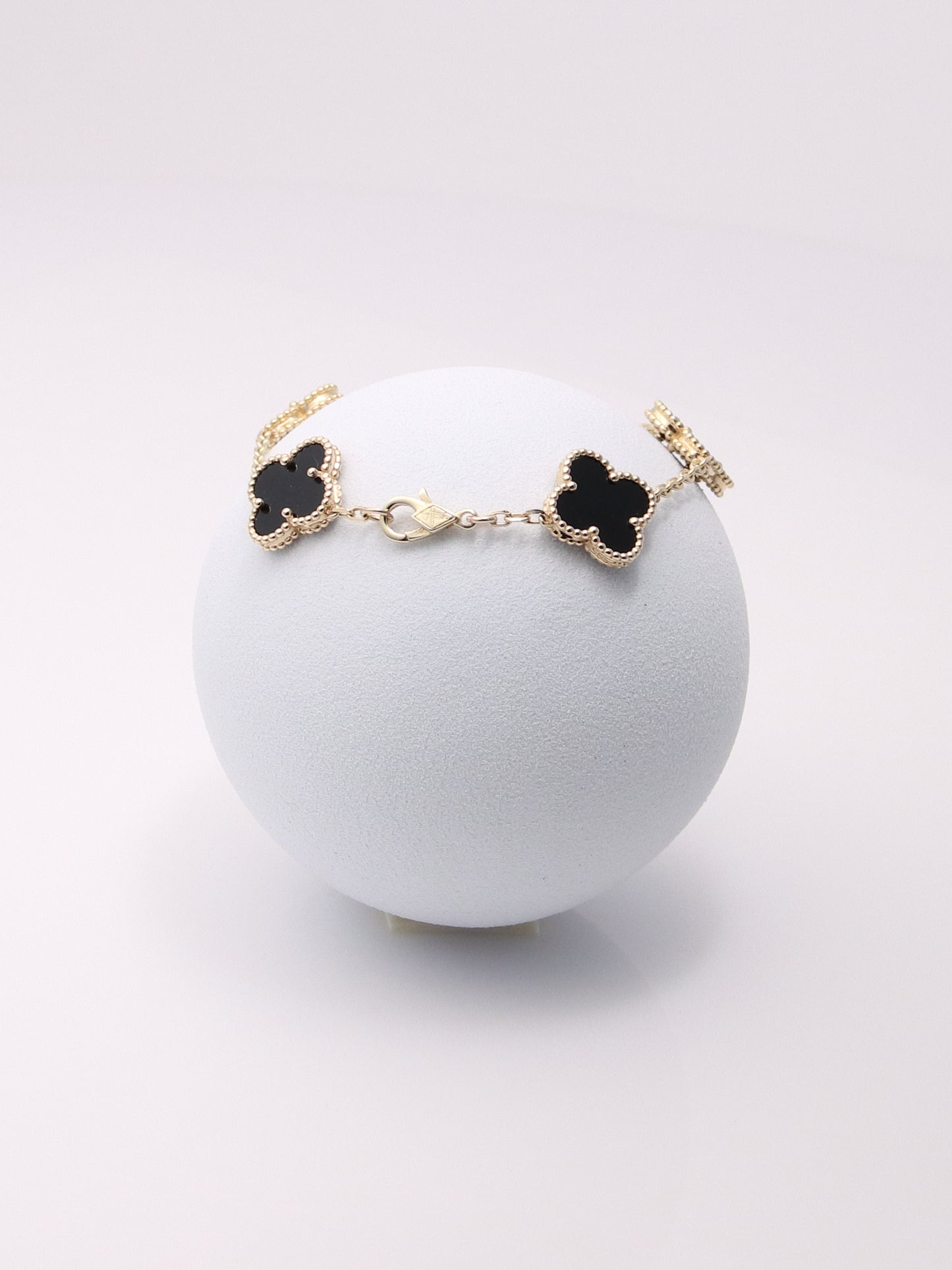 14k Yellow Gold 5 Clover Onyx Bracelet