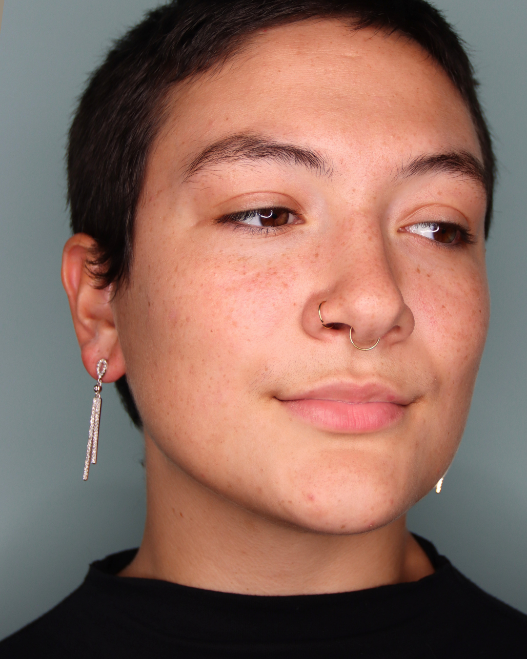 14K White Gold Diamond Dropdown Earrings
